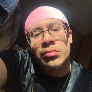 Meet your Posher, Luis